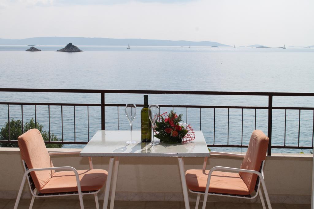 Apartments Villa Marija Seget Vranjica Rum bild